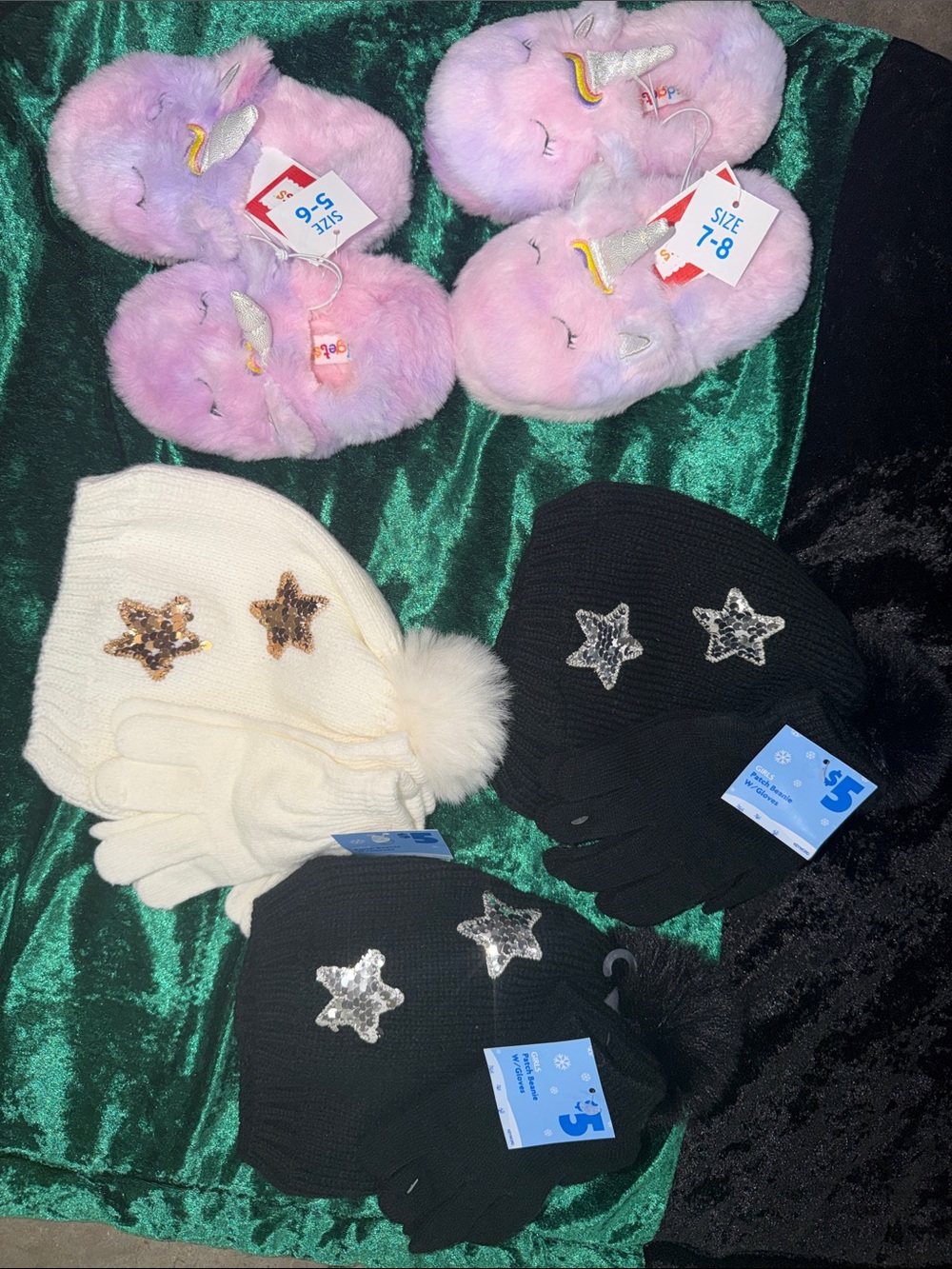 Kids Star Sequin Knit Hat & Glove Set - Pink Slippers Included
